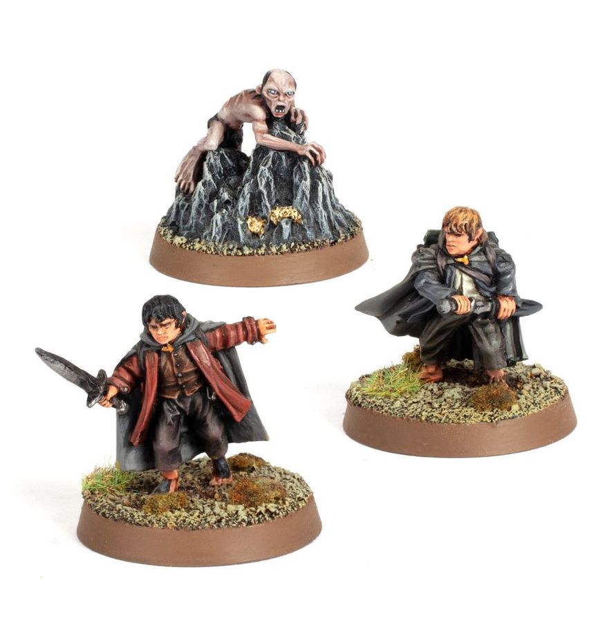 Frodo Baggins™, Samwise Gamgee™ e Gollum™ negli Emyn Muil